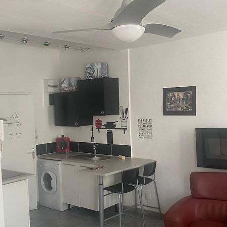 Le Suffren, Ventile ,Wifi, A 100 M De La Plage Тулон Экстерьер фото