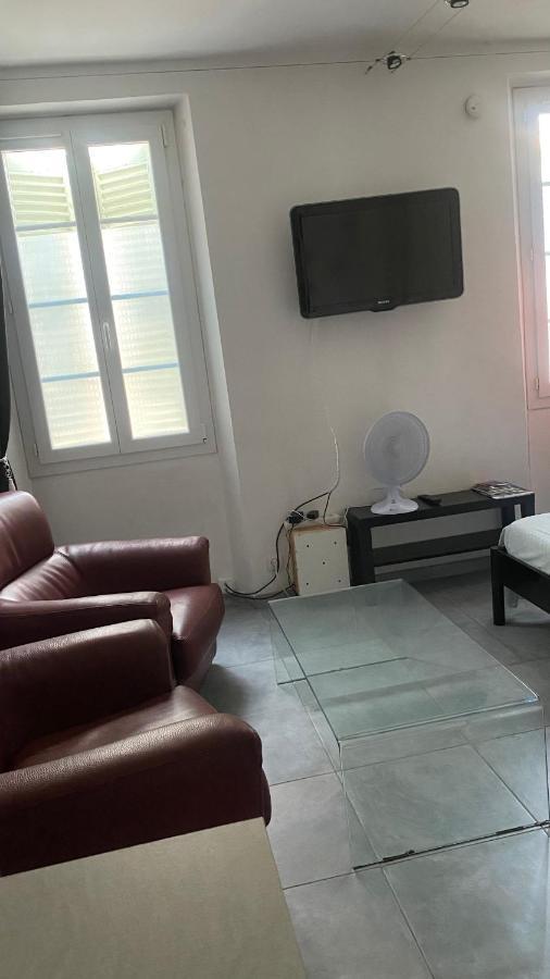 Le Suffren, Ventile ,Wifi, A 100 M De La Plage Тулон Экстерьер фото